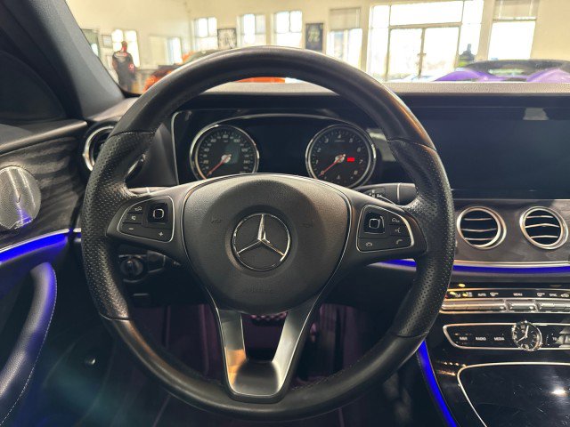 Used 2017 Mercedes-Benz E 300 image 60