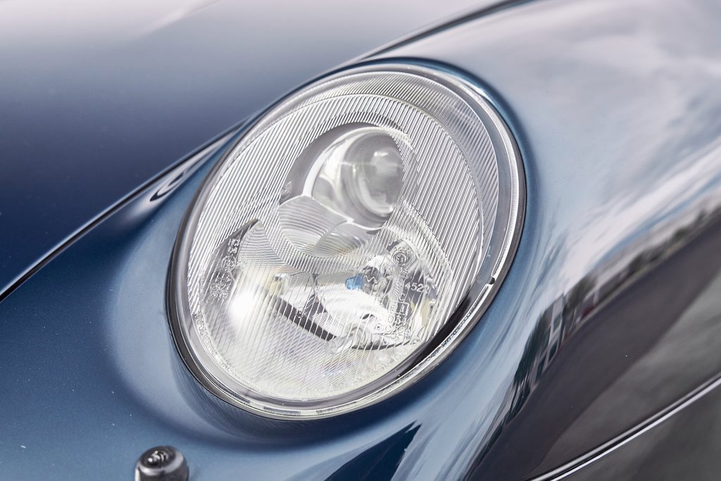 Used 1997 Porsche 911 Turbo image 8