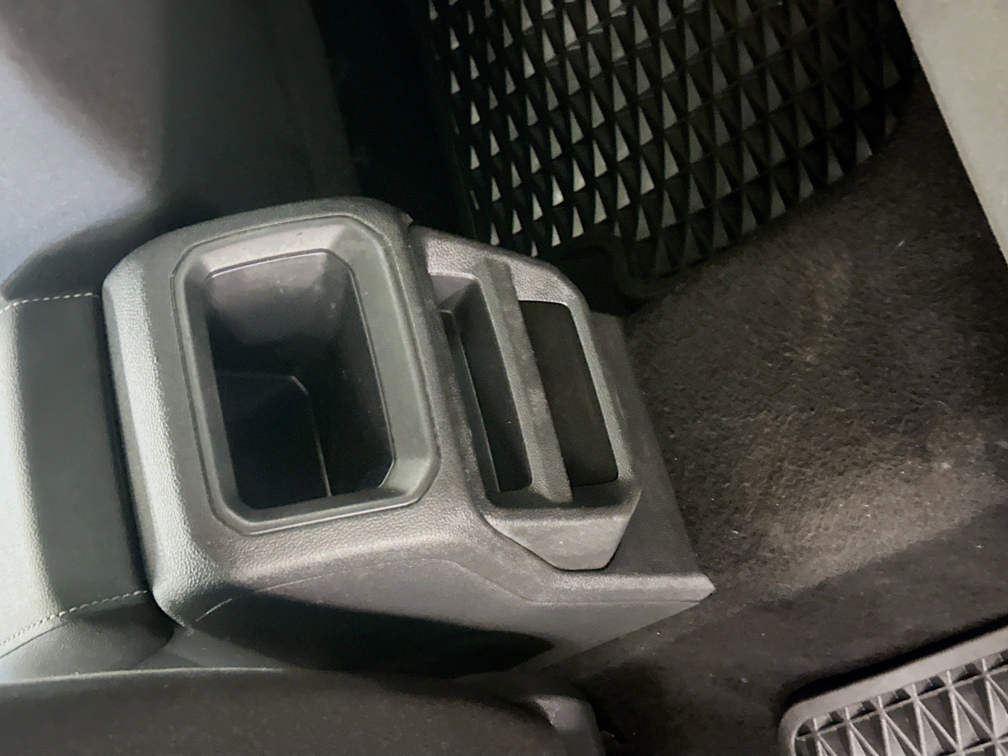 Used 2024 Volkswagen Taos S image 27