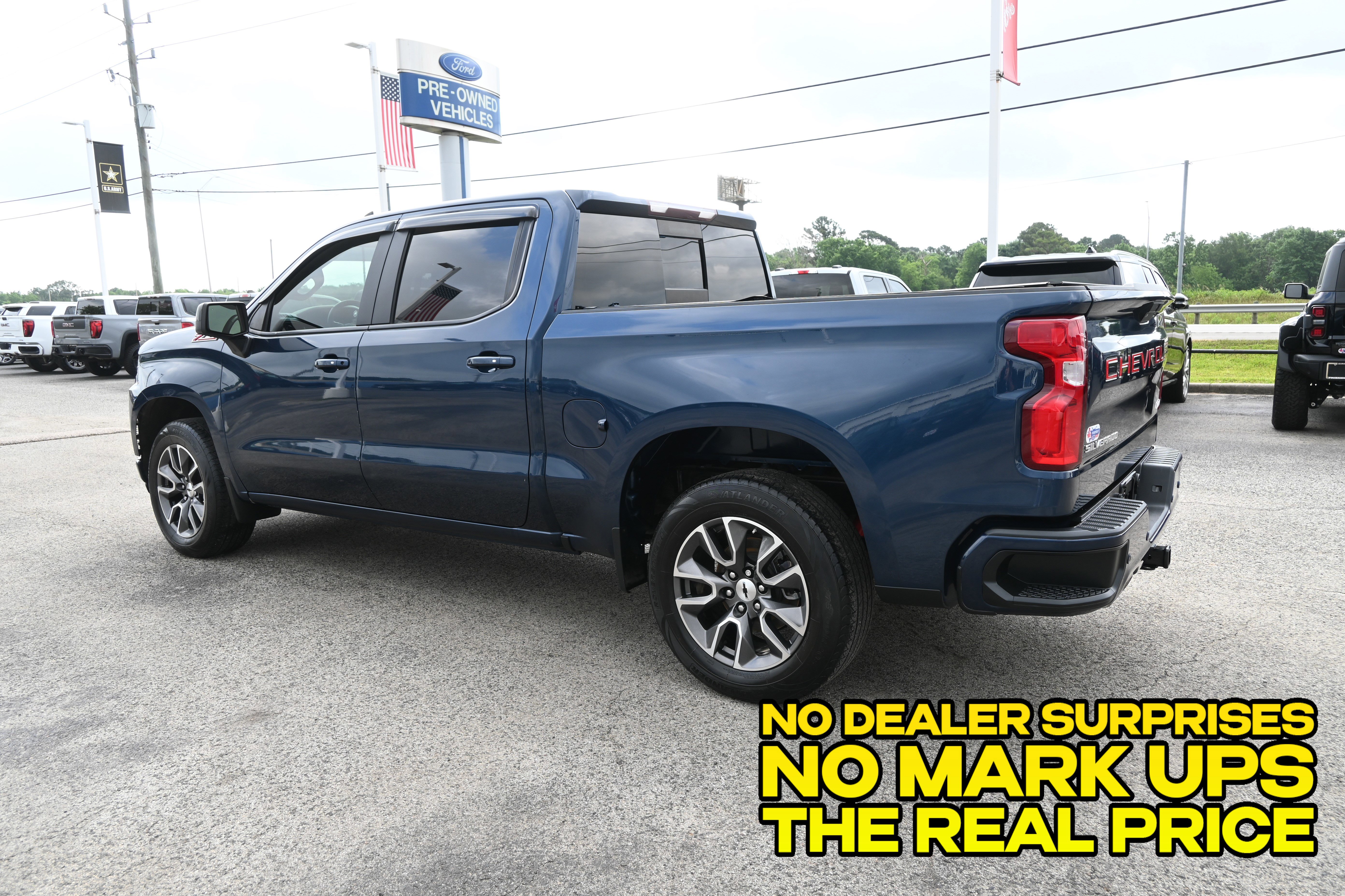 Used 2019 Chevrolet Silverado 1500 RST w/ All-Star Edition AWD/4WD image 6