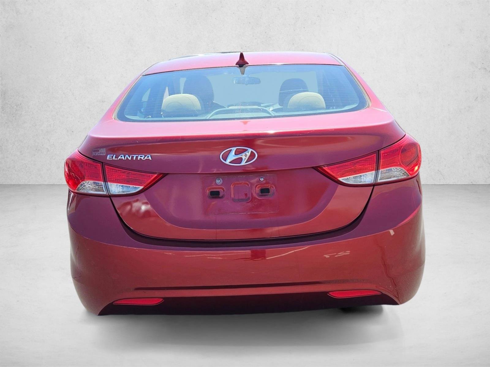 Used 2013 Hyundai Elantra GLS FWD image 6