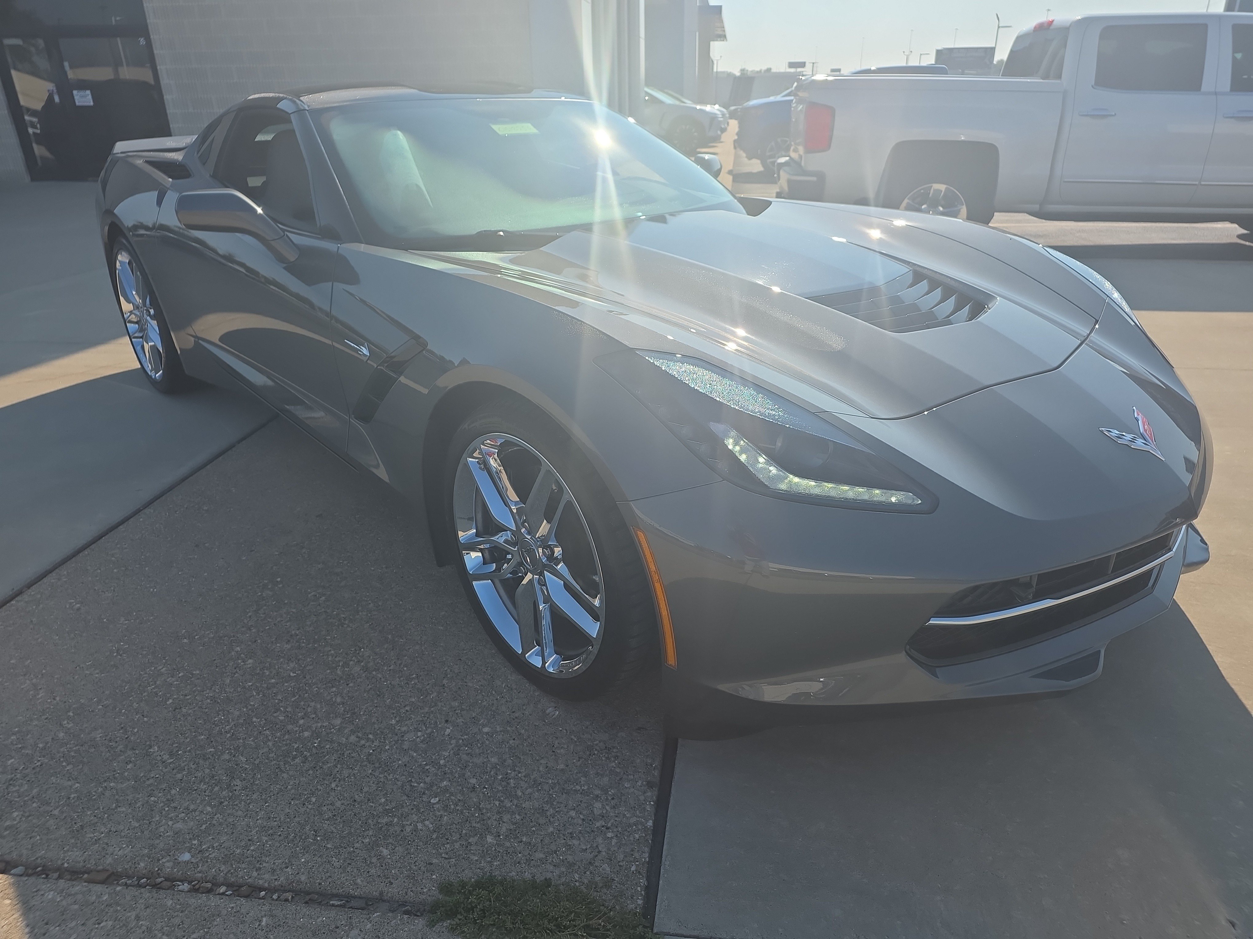 Used 2016 Chevrolet Corvette Stingray Coupe w/ 2LT Preferred Equipment Group RWD image 2