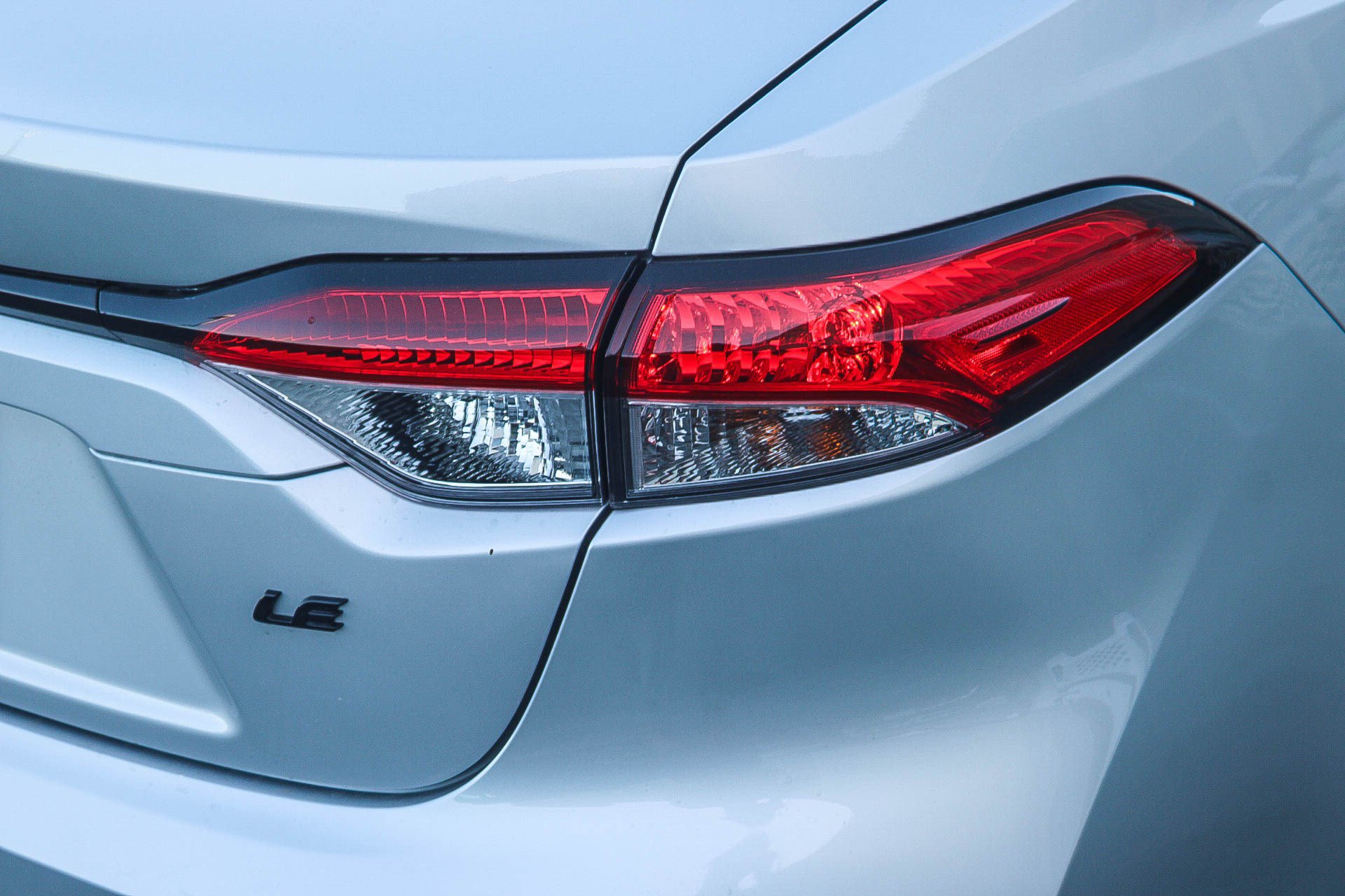 New 2027 Toyota Corolla LE w/ LE Premium Package FWD image 10