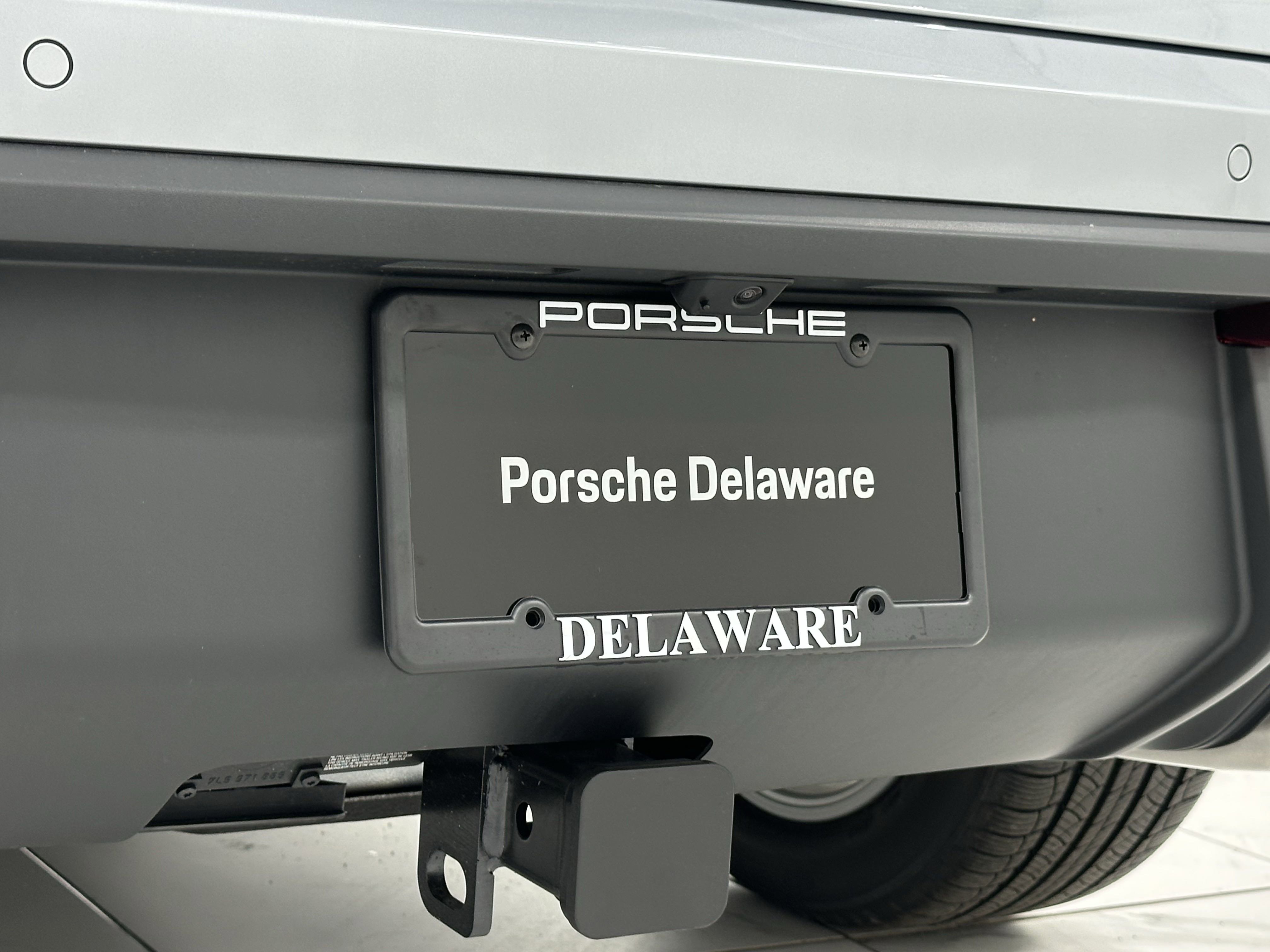 Certified 2025 Porsche Macan image 60
