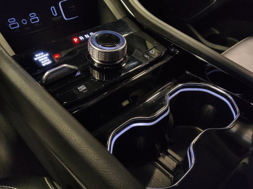 Used 2022 Jeep Grand Cherokee Limited 4xe image 26