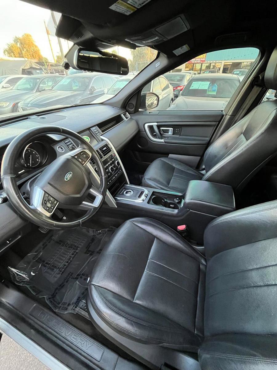 Used 2019 Land Rover Discovery Sport HSE AWD/4WD image 7