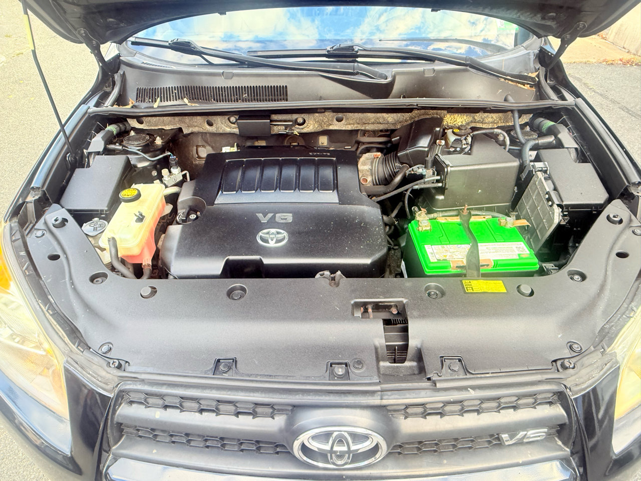 Used 2010 Toyota RAV4 Sport image 29