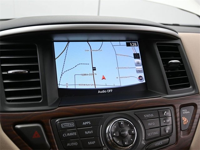 Used 2019 Nissan Pathfinder Platinum image 22