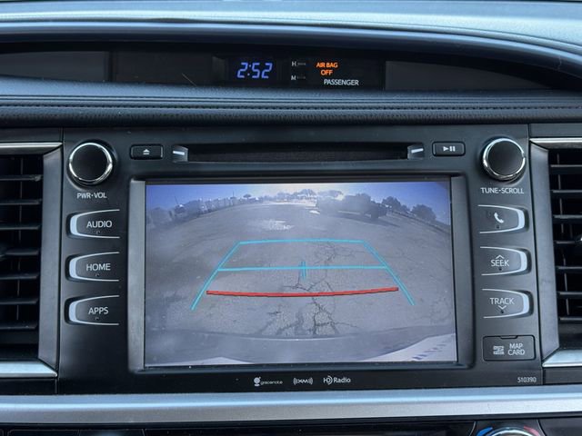 Used 2019 Toyota Highlander XLE image 8