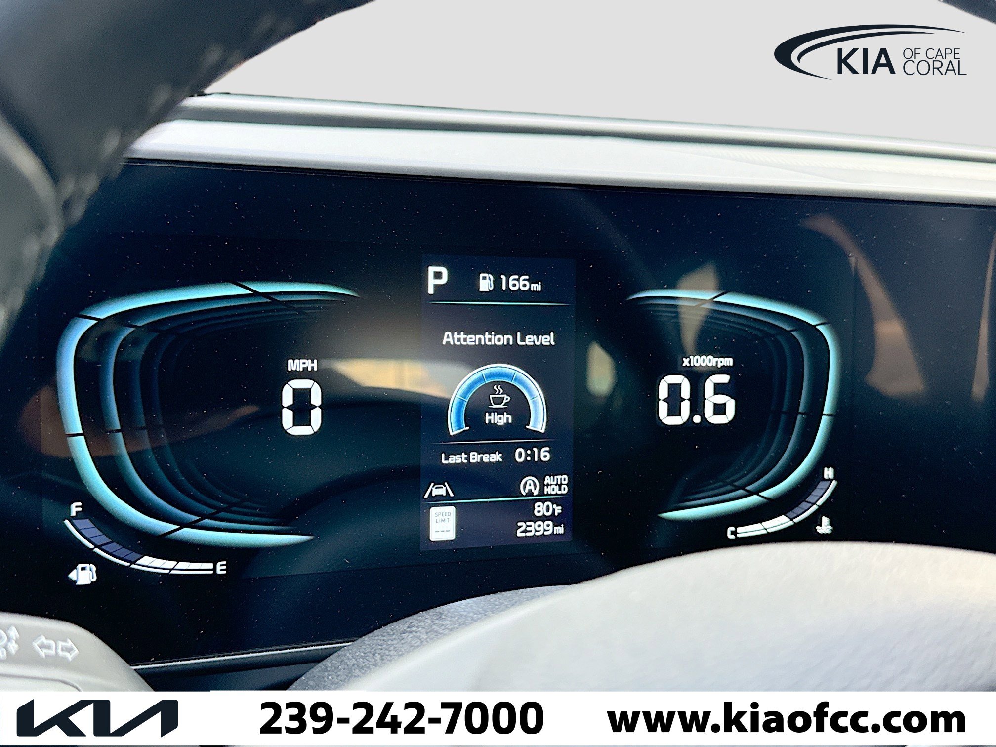 Used 2025 Kia Sportage EX image 37