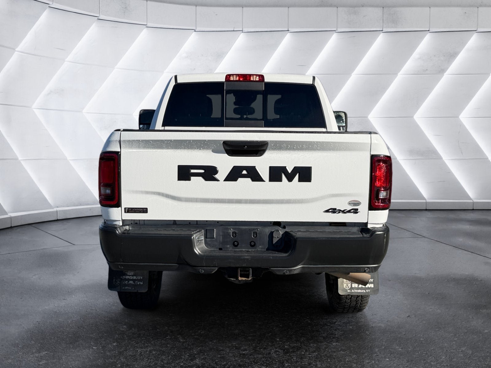Used 2026 RAM 2500 Tradesman AWD/4WD image 5