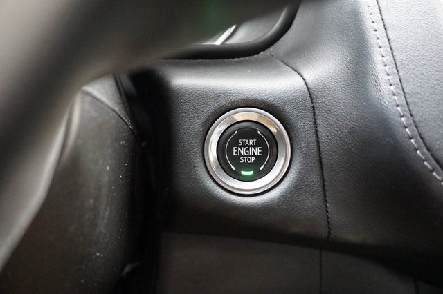 Used 2021 Chevrolet Tahoe LT w/ Rear Media and Nav Package image 34