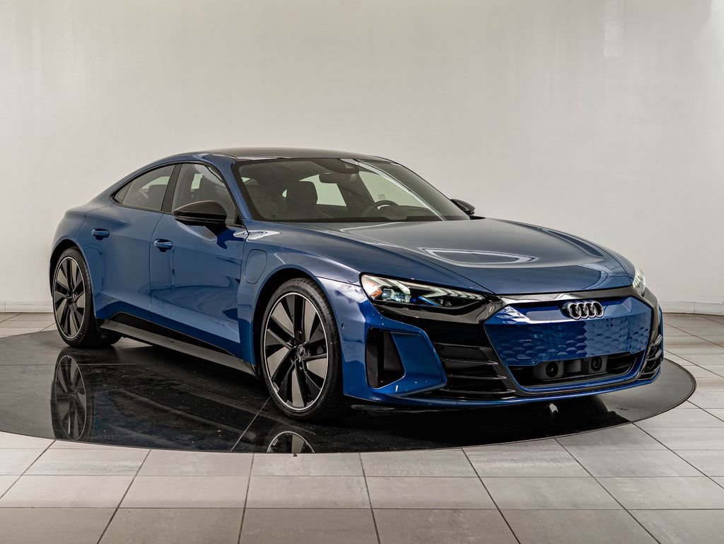 Used 2023 Audi e-tron GT Prestige AWD/4WD image 3