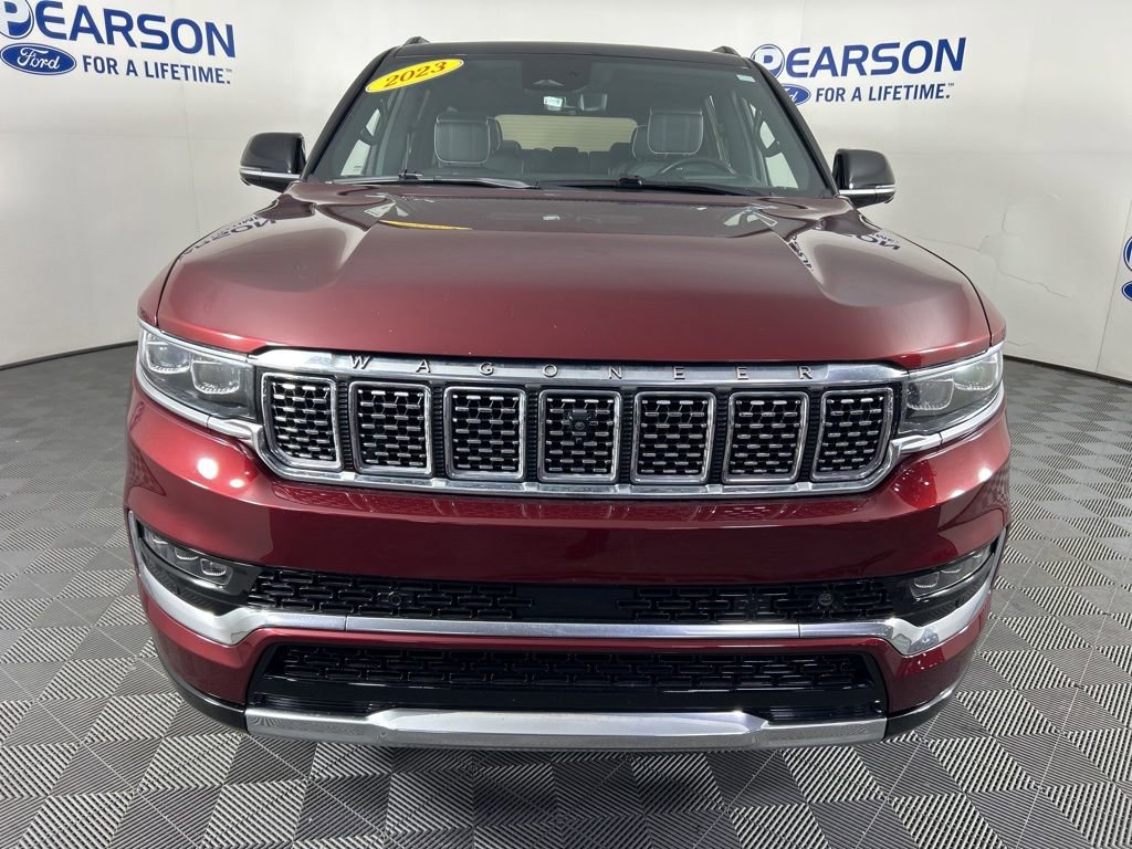 Used 2023 Jeep Grand Wagoneer Series III image 2