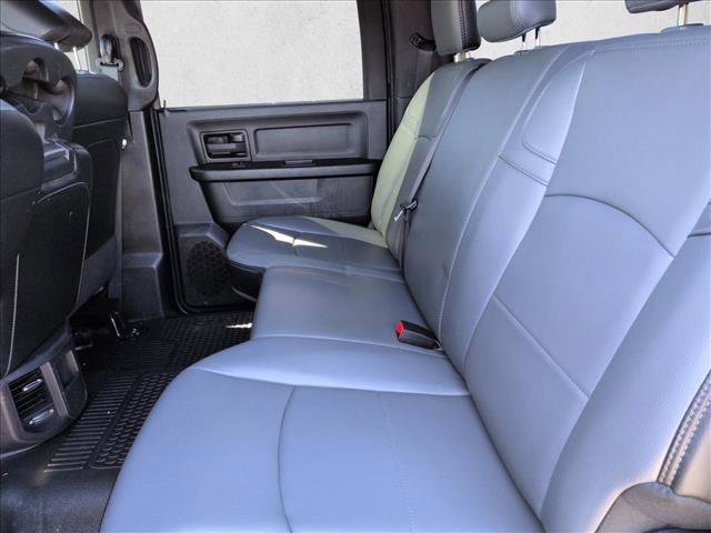 Used 2024 RAM 3500 Tradesman w/ Chrome Appearance Group image 19