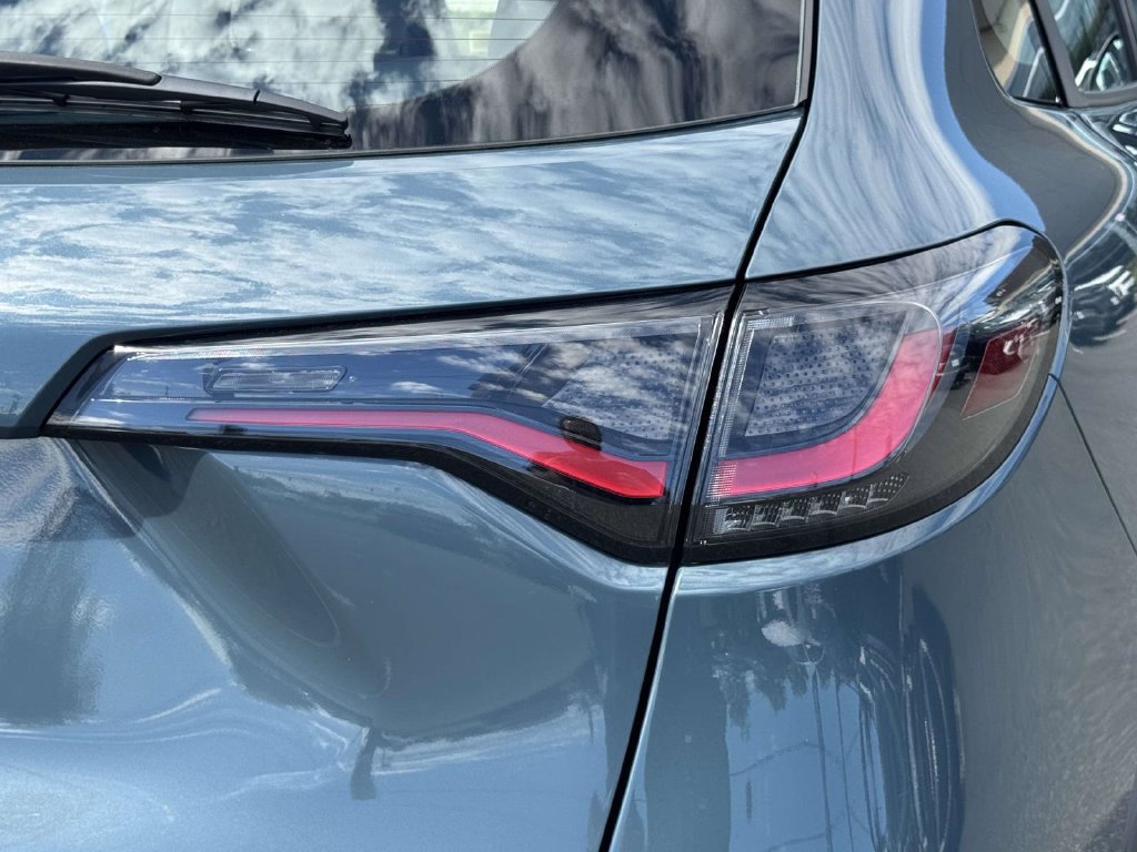 Used 2024 Honda HR-V LX image 11