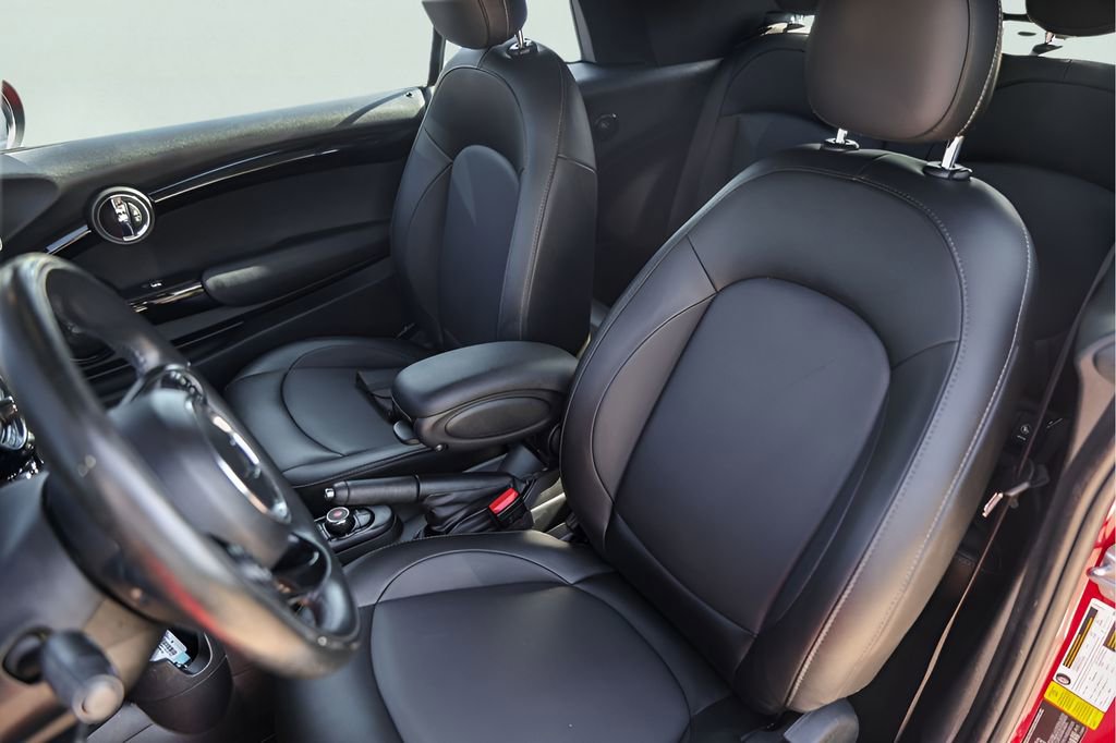 Used 2019 MINI Cooper Convertible w/ Premium Package FWD image 10