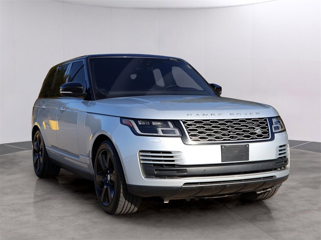 Used 2018 Land Rover Range Rover Supercharged image 3