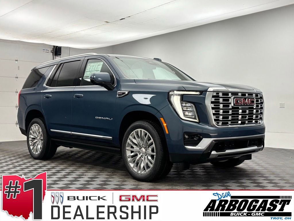 New 2026 GMC Yukon Denali w/ Sun & Power Step Package