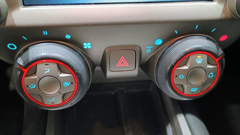 Used 2014 Chevrolet Camaro LT image 20