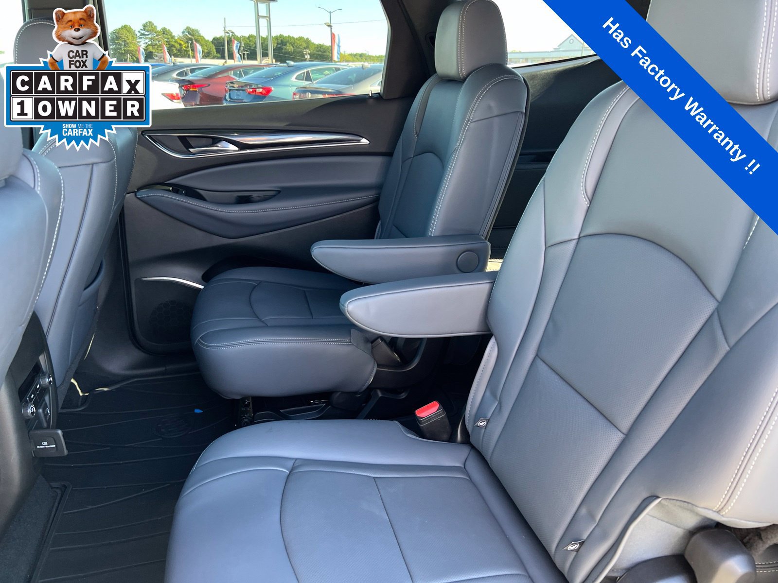 Used 2024 Buick Enclave Essence w/ Sport Touring Edition FWD image 21
