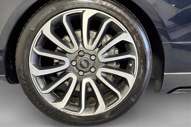 Used 2016 Land Rover Range Rover Supercharged AWD/4WD image 29