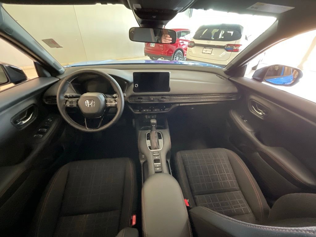 Used 2026 Honda HR-V Sport image 9