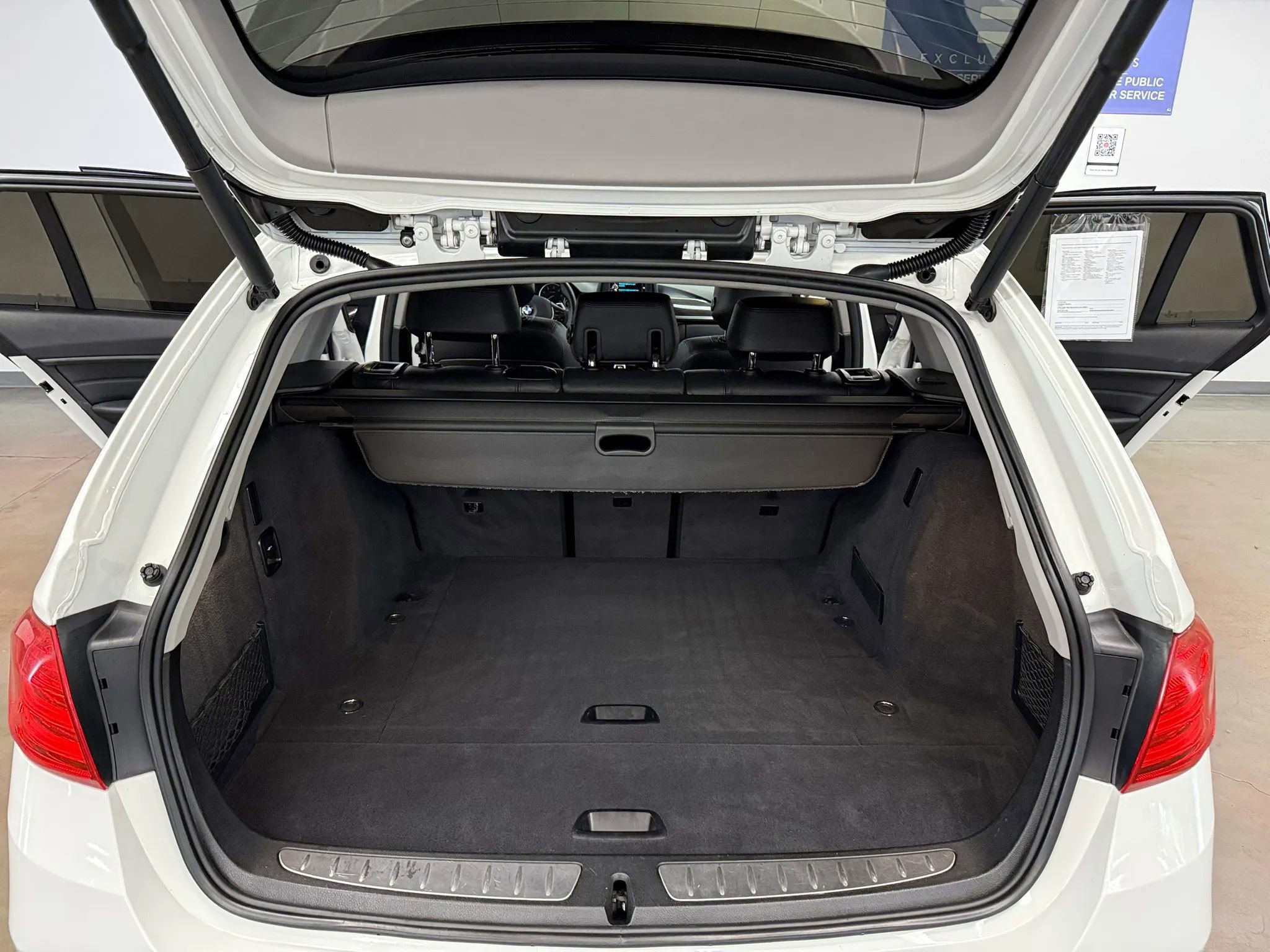 Used 2015 BMW 328d xDrive Wagon image 16