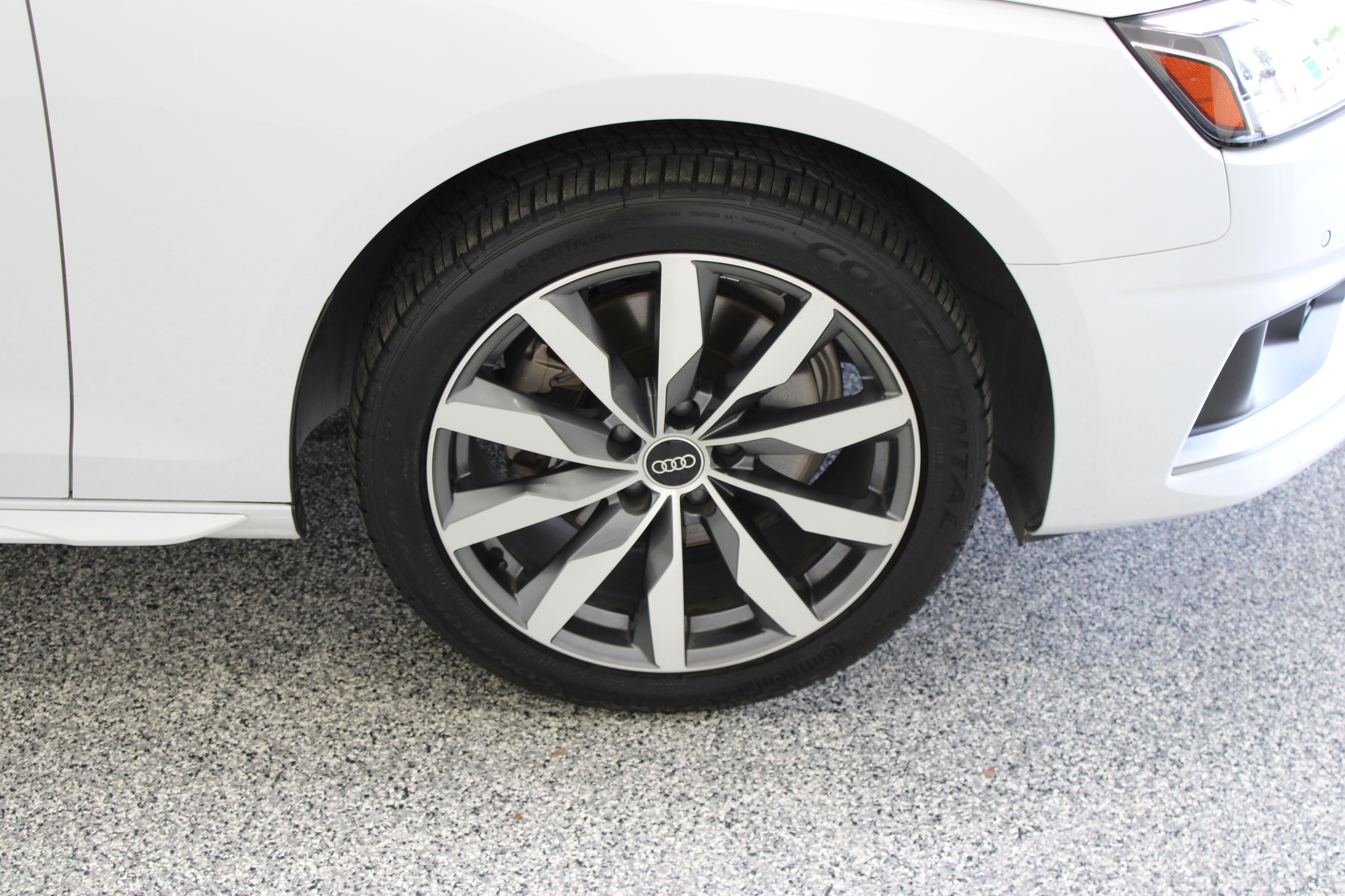 Used 2021 Audi A4 2.0T Premium Plus w/ Premium Plus Package AWD/4WD image 5