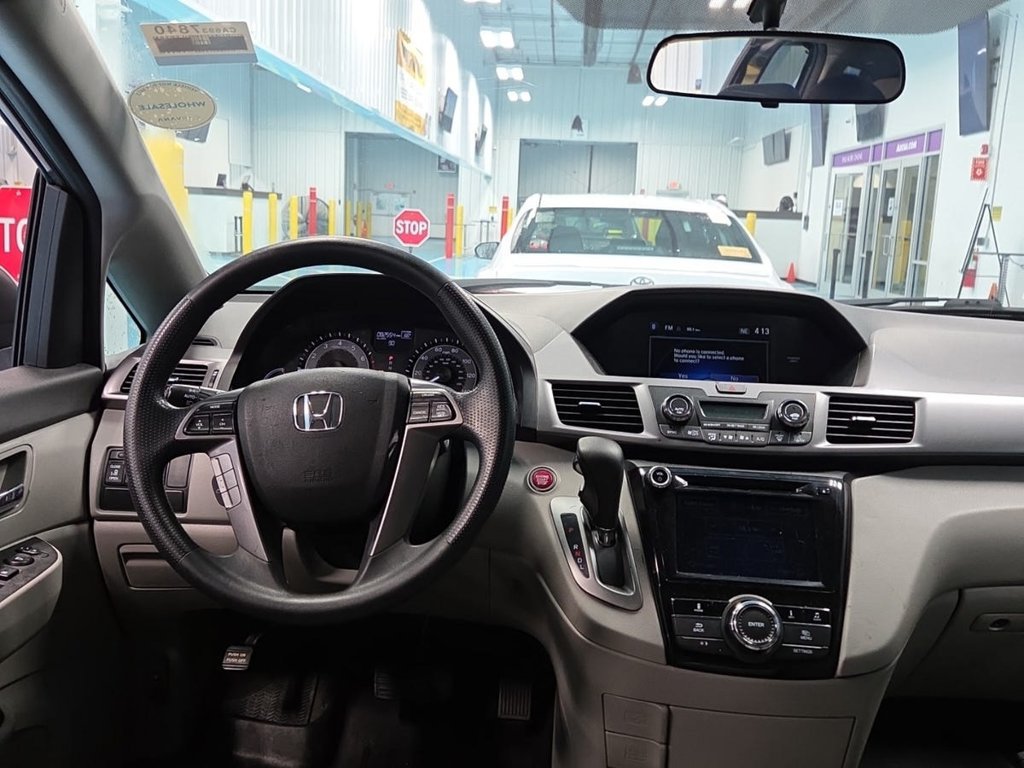 Used 2015 Honda Odyssey EX image 10