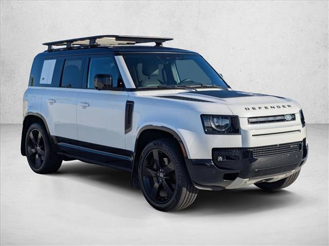Used 2022 Land Rover Defender 110 X-Dynamic HSE AWD/4WD image 3