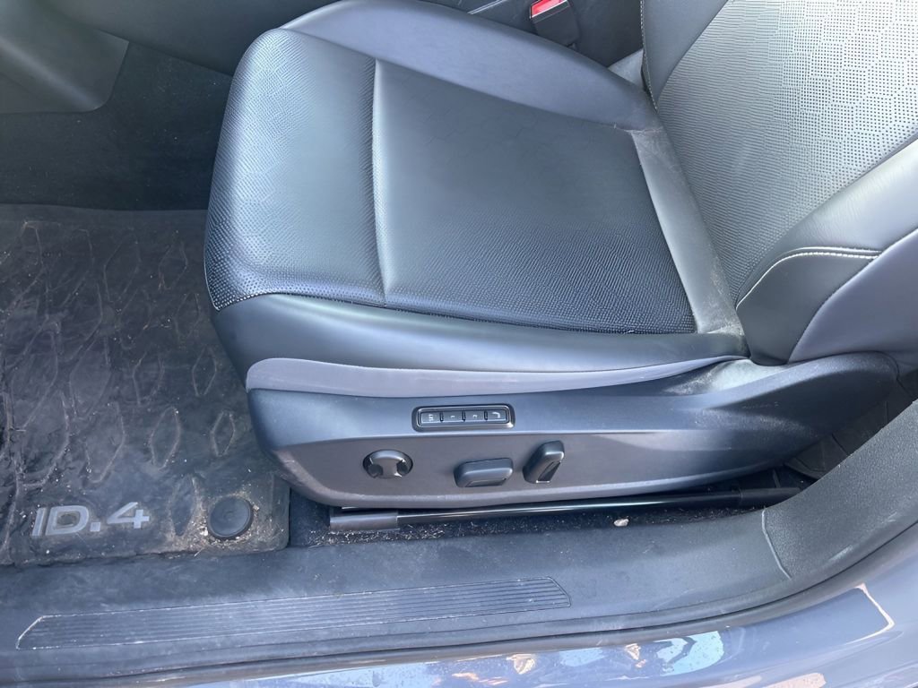 Used 2023 Volkswagen ID.4 S image 20
