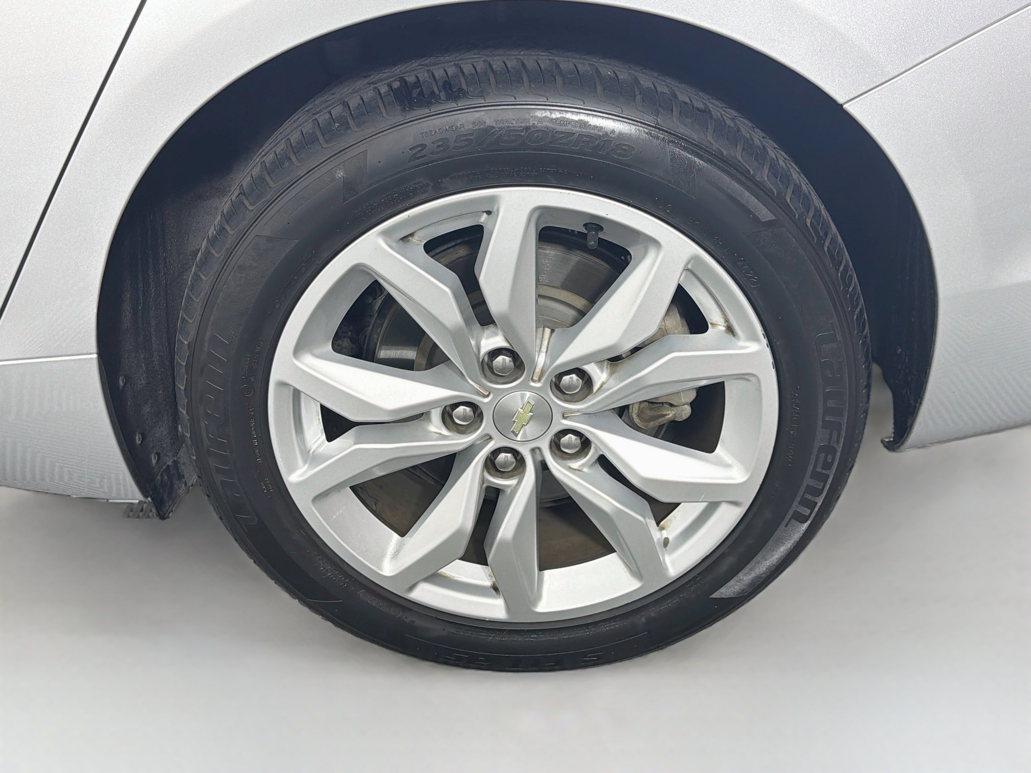 Used 2019 Chevrolet Impala LT FWD image 11