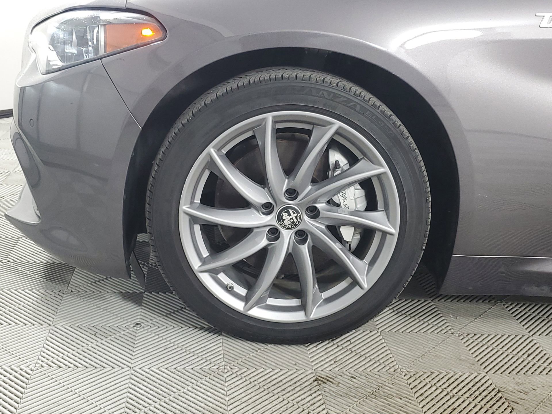 Used 2024 Alfa Romeo Giulia Ti w/ Active Assist Plus Package image 17