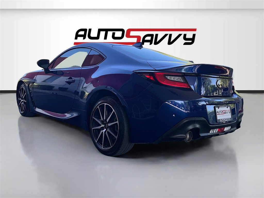 Used 2022 Toyota GR86 image 5