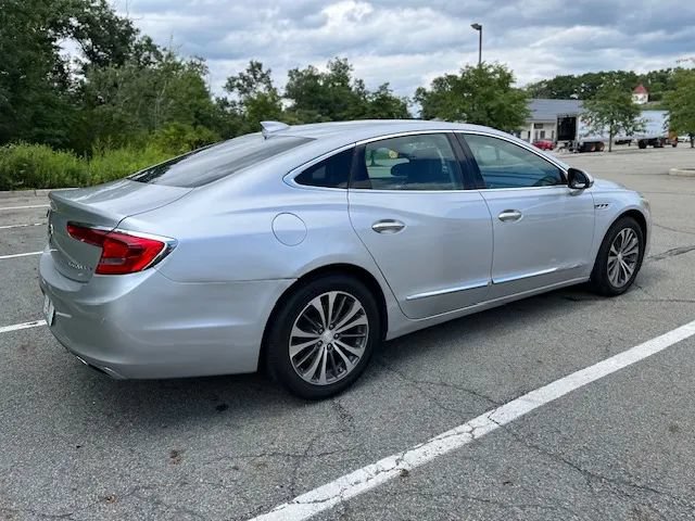 Used 2018 Buick LaCrosse Essence FWD image 7
