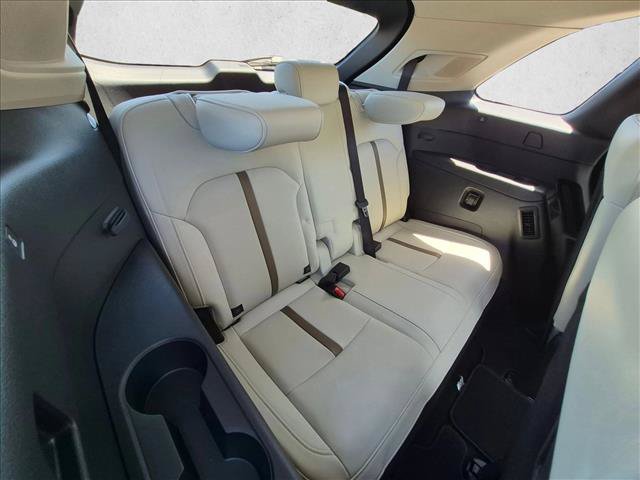 Used 2024 MAZDA CX-90 3.3 Turbo w/ Premium Plus Pkg AWD/4WD image 18