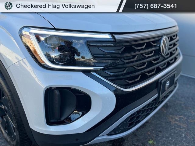 New 2026 Volkswagen Atlas SE image 2