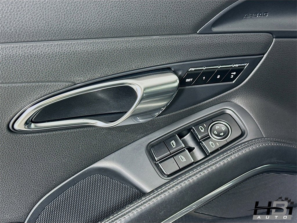Used 2013 Porsche 911 Carrera image 14