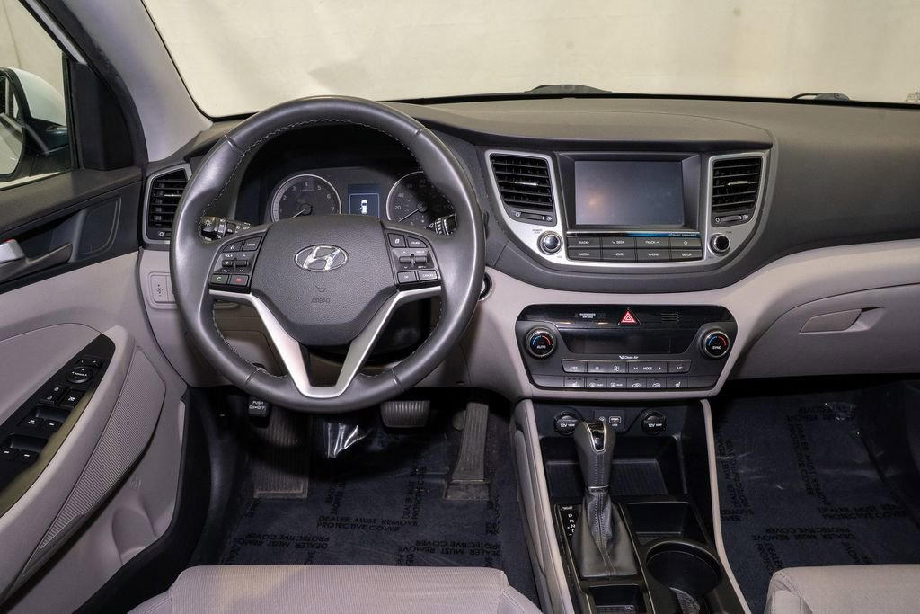 Used 2018 Hyundai Tucson Sport image 2