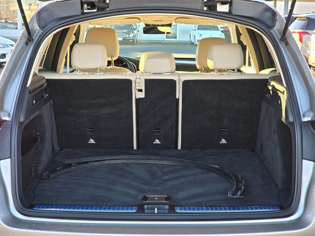 Used 2021 Mercedes-Benz GLC 300 4MATIC image 16