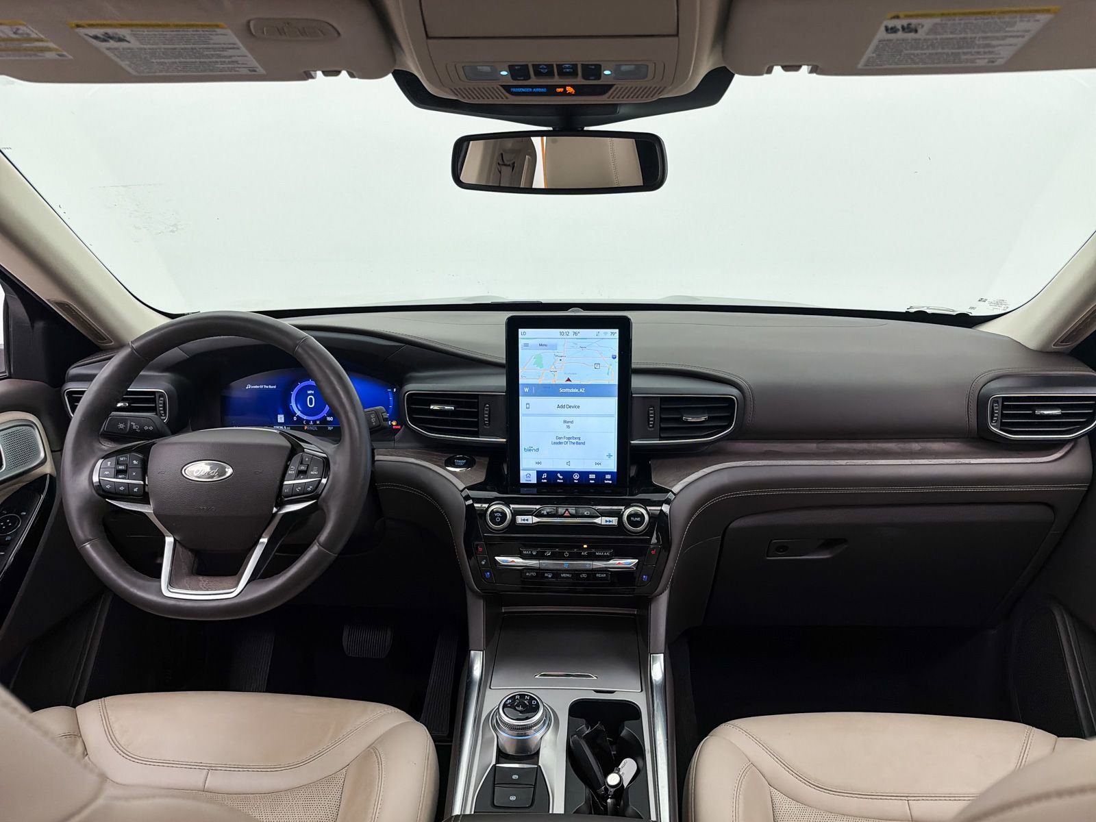 Used 2023 Ford Explorer Platinum w/ Technology Package AWD/4WD image 23