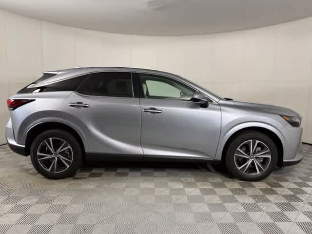 Used 2024 Lexus RX 350 FWD w/ Technology Package image 10
