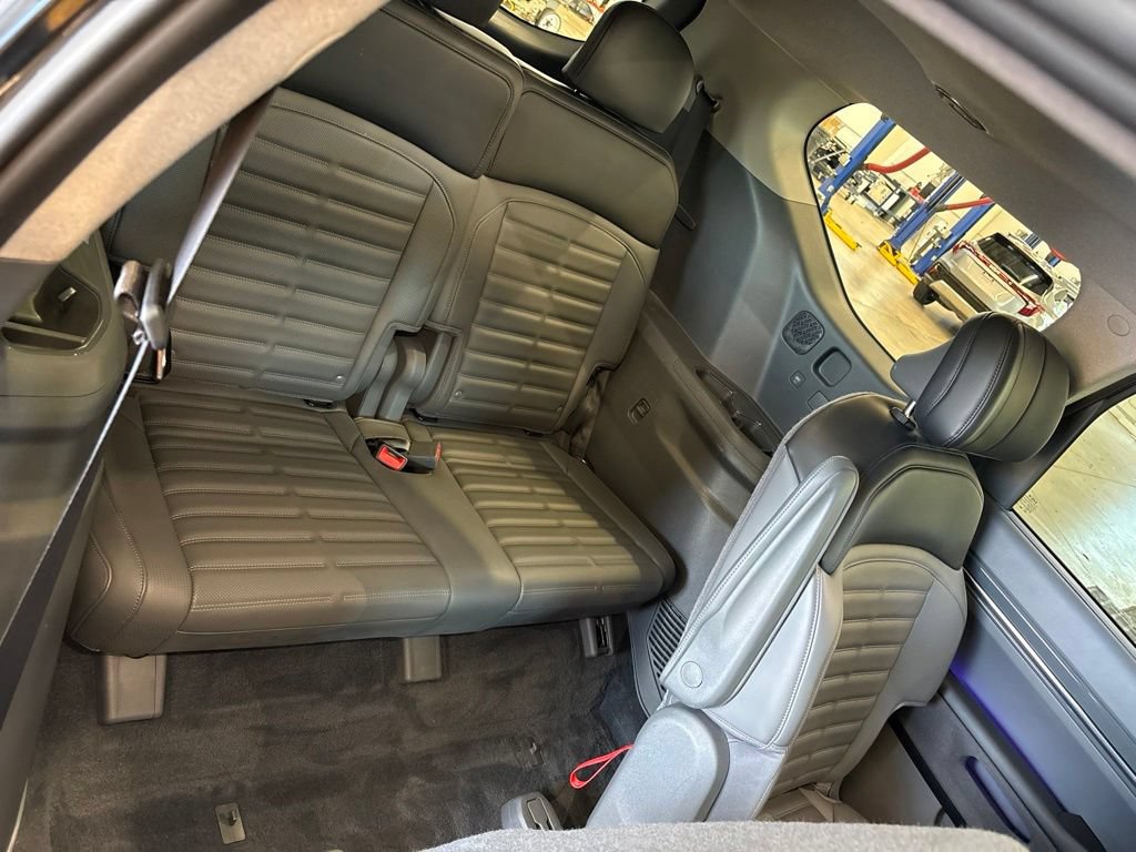 Certified 2024 Kia EV9 Land AWD/4WD image 27