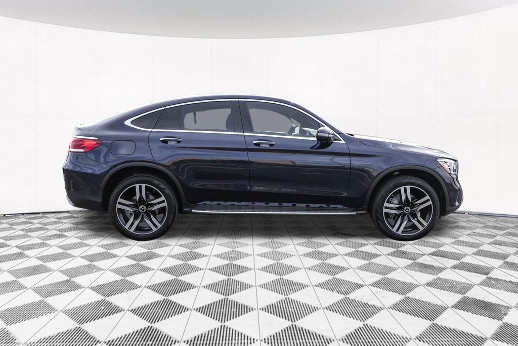 Used 2021 Mercedes-Benz GLC 300 4MATIC Coupe image 10