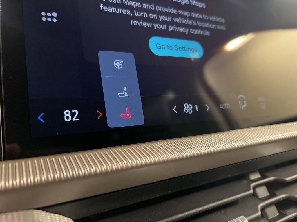 New 2026 Ford Explorer Active w/ Active Comfort Package image 13