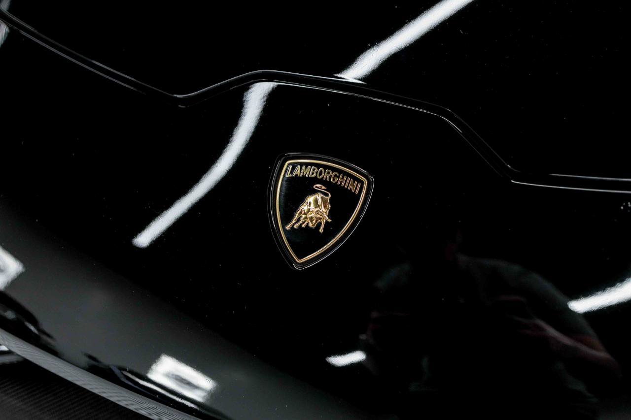 Used 2015 Lamborghini Huracan LP 610-4 image 12