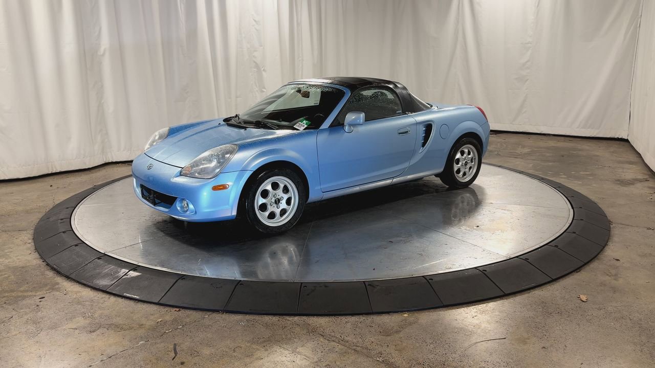 Used 2003 Toyota MR2 image 5