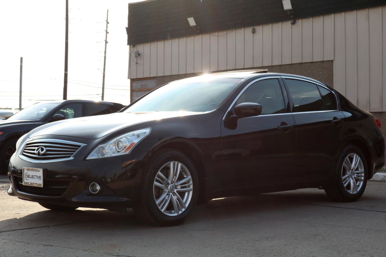 Used 2012 INFINITI G37 x w/ Premium Pkg image 16