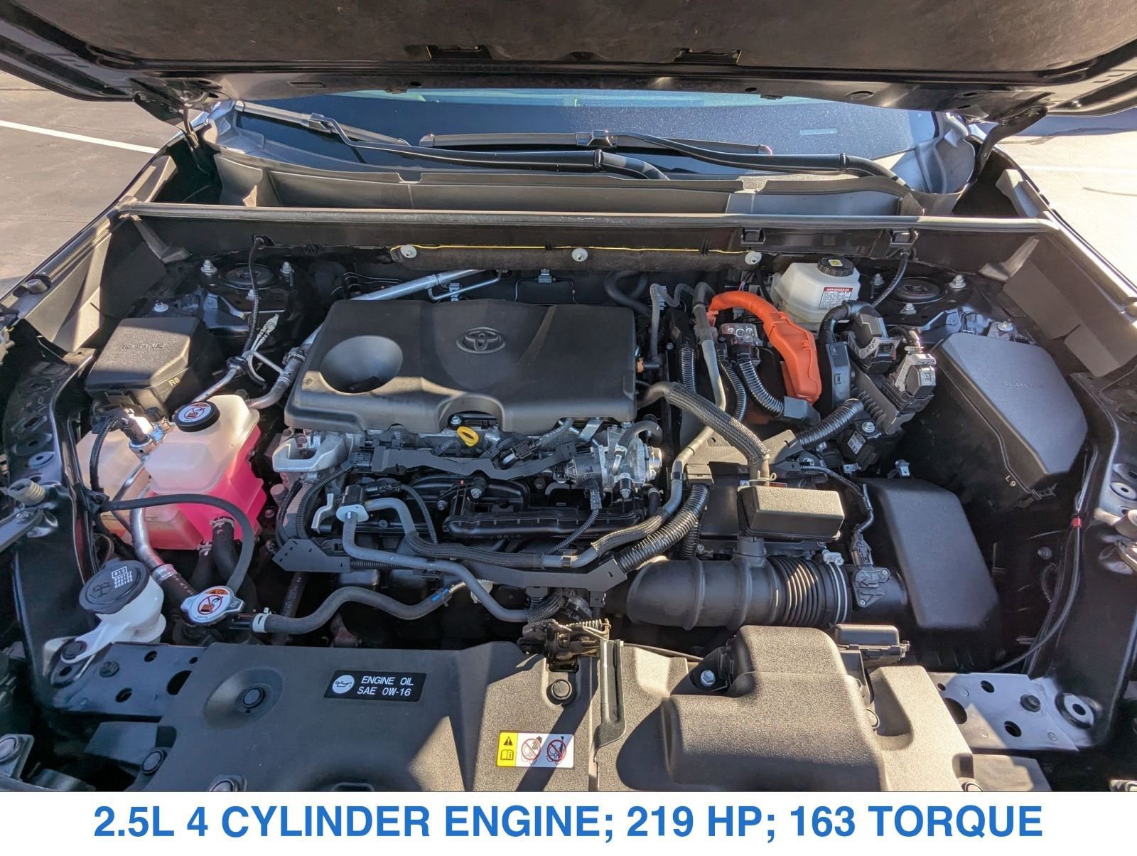 Used 2023 Toyota RAV4 XLE Premium AWD/4WD image 29